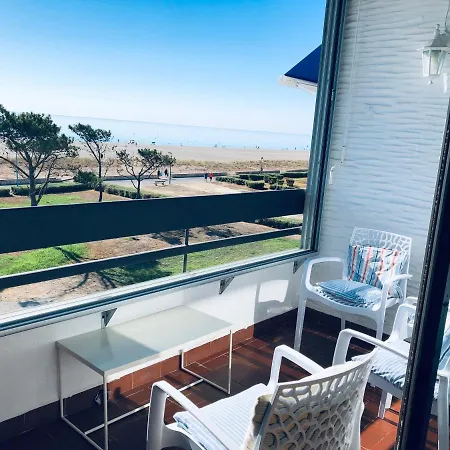 Apartment Sur La Plage, Vue Sur Mer, Spacieux T3 Au Calme *