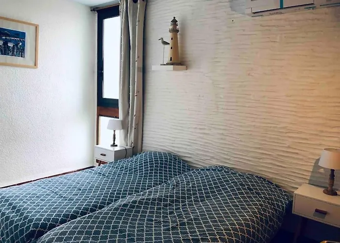 Sur La Plage, Vue Sur Mer, Spacieux T3 Au Calme Appartement